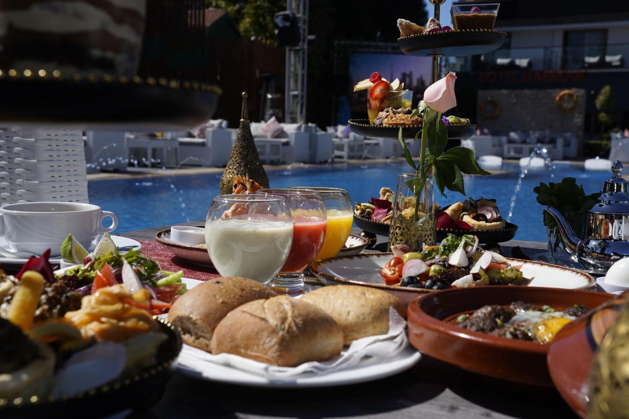 Mabrouk Hotel And Suites- Adult Only Agadir Eksteriør billede